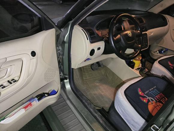 [西安·陕A] 二手斯柯达晶锐2012款 1.4L 自动晶致版