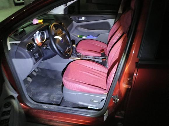 [金华·浙G] 二手福特福克斯2012款 两厢经典 1.8L 手动基本型