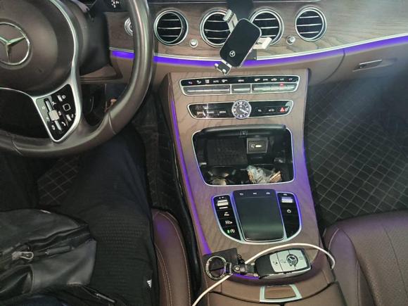 [合肥·皖A] 二手奔驰奔驰E级2020款 改款 E 300 L 时尚型