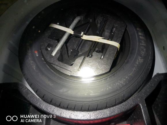 [上海·苏A] 二手大众朗行2013款 1.6L 自动舒适型