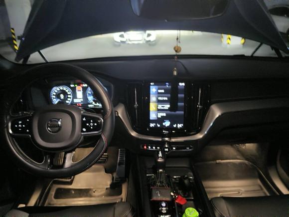 [常州·苏D] 二手沃尔沃沃尔沃XC602021款 T5 四驱智远运动版