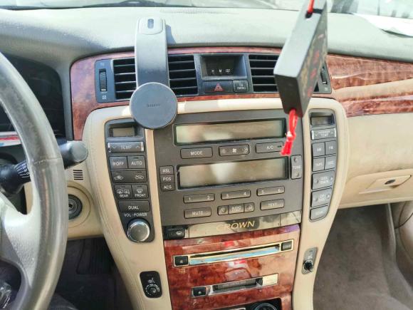 [北京·京E] 二手丰田皇冠2006款 2.5L Royal 真皮版