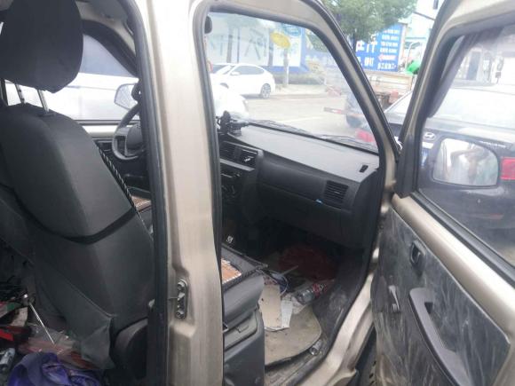 [金华·湘A] 二手五菱汽车五菱荣光2011款 1.2L基本型