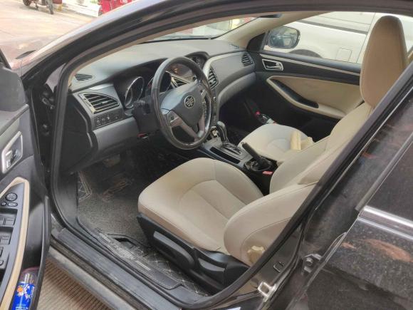 [武汉·鄂A] 二手奔腾奔腾B702014款 2.0L 自动舒适型