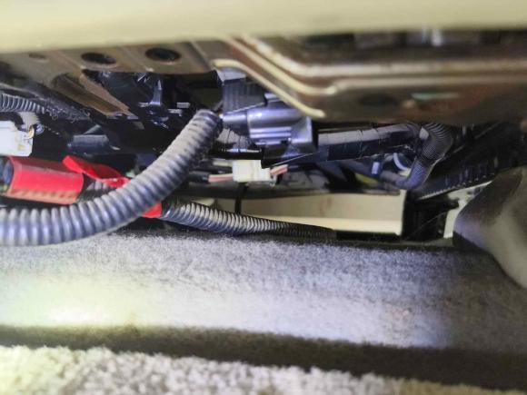 [上海·鄂L] 二手丰田凯美瑞2010款 240G 经典版