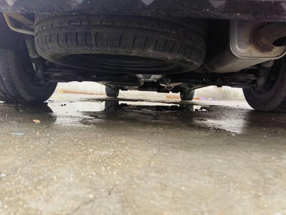 [南通·苏F] 二手奔驰威霆2023款 2.0T 精英版 7座