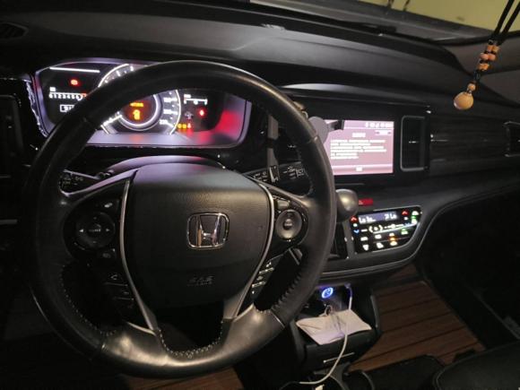 [佛山·粤E] 二手本田艾力绅2016款 2.4L 豪华版