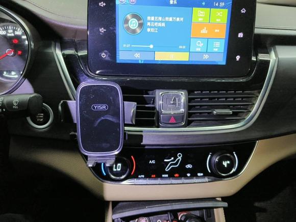 [广州·甘E] 二手宝骏宝骏7302017款 1.5T 手动尊享型 7座