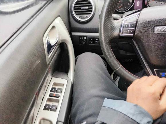 [合肥·皖A] 二手哈弗哈弗H62016款 升级版 1.5T 自动两驱精英型