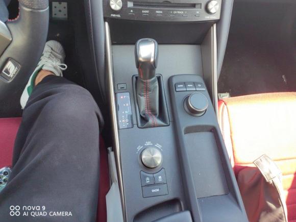 [上海·沪D] 二手雷克萨斯雷克萨斯IS2017款 300 F SPORT版