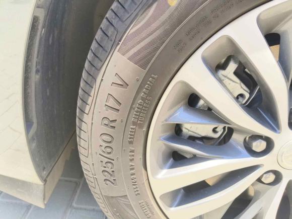 [上海·沪D] 二手别克别克GL82023款 ES陆尊 尊享型