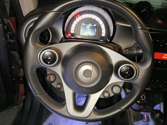 [成都·川A] 二手smartsmart fortwo2015款 1.0L 52千瓦硬顶激情版