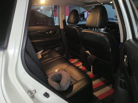 [广州·粤A] 二手日产奇骏2014款 2.5L CVT尊享版 4WD