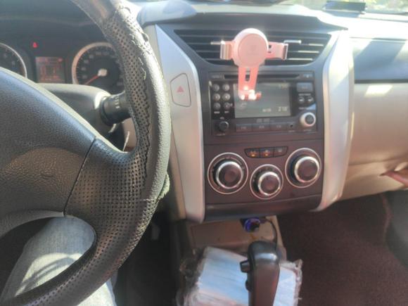 [苏州·苏E] 二手启辰启辰R502013款 1.6L 自动时尚版