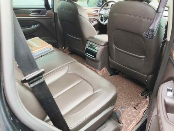 [济南·鲁A] 二手荣威荣威RX82019款 30T 智联网两驱超群旗舰版