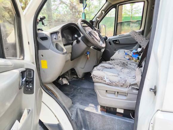 [常州·苏D] 二手福田图雅诺2017款 2.8T E 商运版短轴4J28TC3