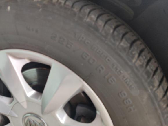 [上海·沪C] 二手别克林荫大道2007款 2.8 舒适型