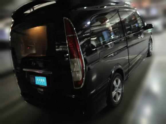 [济南·鲁N] 二手奔驰威霆2011款 2.5L 7座行政版