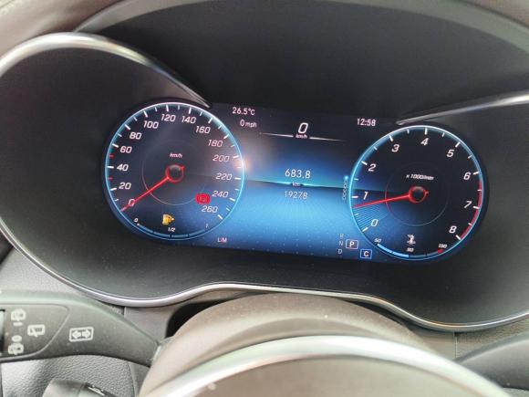 [青岛·鲁B] 二手奔驰奔驰GLC2022款 GLC 260 L 4MATIC 豪华型