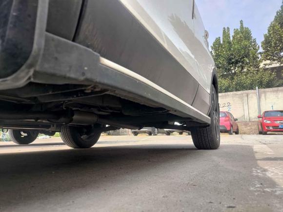 [南京·苏L] 二手东南东南DX32018款 1.5T CVT尊贵型