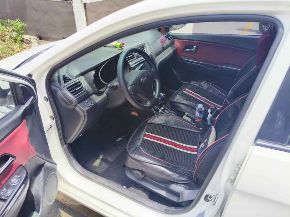 [济南·鲁A] 二手起亚起亚K22015款 两厢 1.4L AT GLS炫酷版