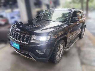 Jeep大切诺基2016款 3.0L 精英导航版