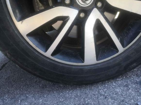 [南京·苏A] 二手东风风光风光5802016款 1.5T 手动豪华型