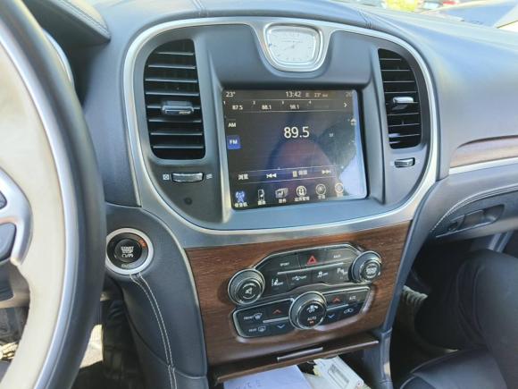 [合肥·皖A] 二手克莱斯勒克莱斯勒300C2016款 3.0L 超越版