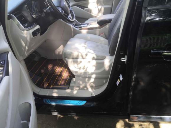 [常州·苏D] 二手广汽传祺传祺M82018款 320T 尊贵版