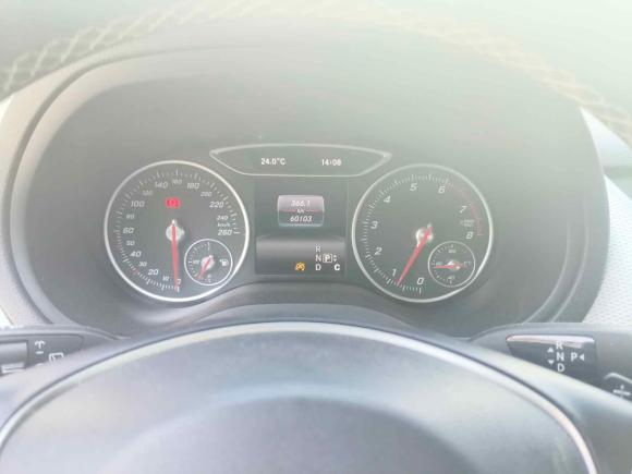 [青岛·鲁B] 二手奔驰奔驰B级2015款 B 200 动感型