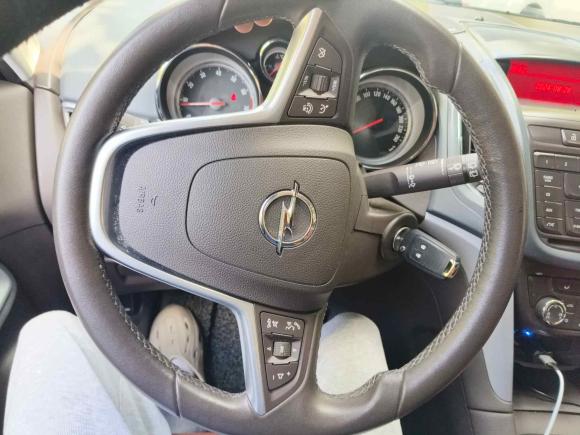 [上海·沪A] 二手欧宝赛飞利2013款 1.4T 五座舒适型