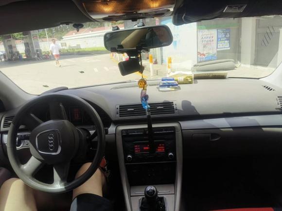 [上海·沪F] 二手奥迪奥迪A42007款 1.8T 手动舒适型