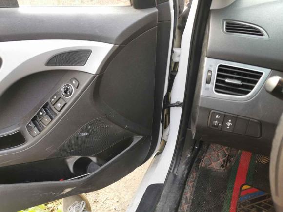 [宁波·皖S] 二手现代朗动2016款 1.6L 手动尊贵型