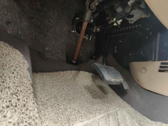 [南通·苏A] 二手现代瑞纳2010款 三厢 1.4L 自动舒适型GS