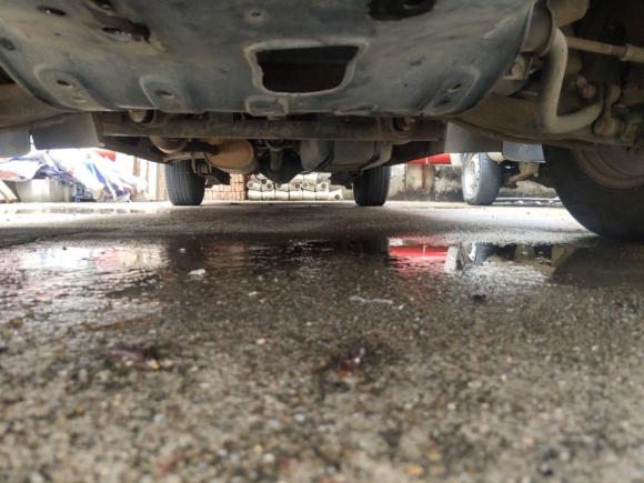 [深圳·桂C] 二手东风风行菱智2013款 M5 QA 2.4L 9座长轴豪华型