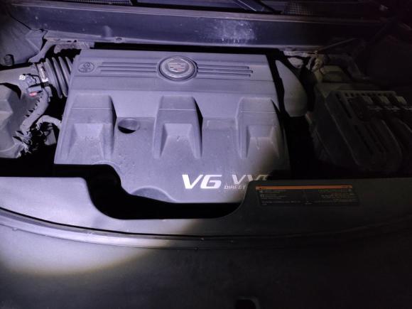 [佛山·粤E] 二手凯迪拉克凯迪拉克SRX2015款 3.0L 精英型