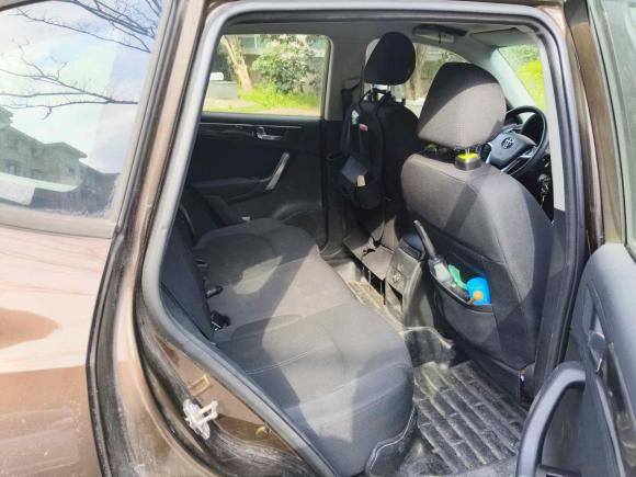 [上海·苏F] 二手中华中华V52012款 1.5T 自动两驱运动型