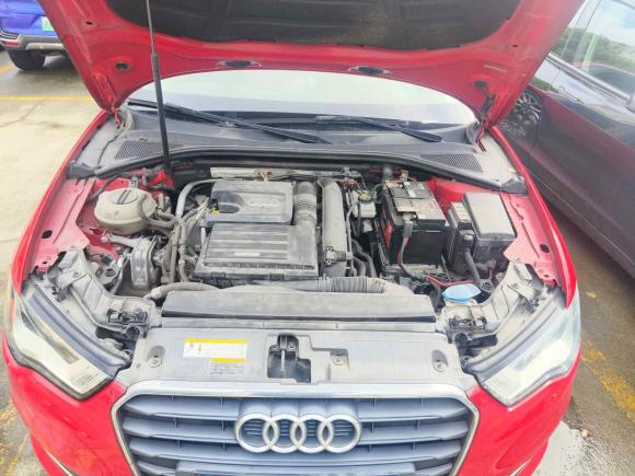 [上海·沪B] 二手奥迪奥迪A32014款 Sportback 35 TFSI 自动时尚型