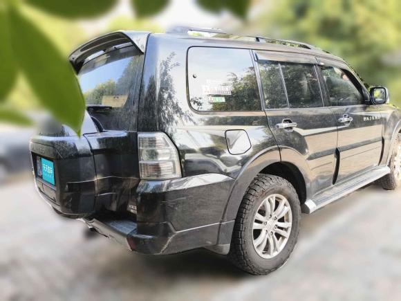 [南京·苏L] 二手三菱帕杰罗2016款 3.0L 自动尊贵版 国IV