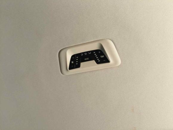 [上海·苏J] 二手上汽大通MAXUS大通G102018款 PLUS 2.0T 自动豪华版