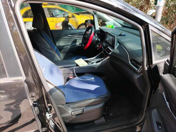 [南京·苏A] 二手上汽大通MAXUS上汽大通MAXUS 大家52022款 520KM 乐享版 六座