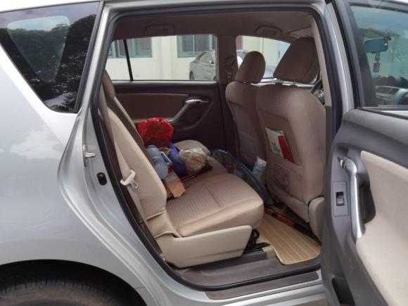 [无锡·苏B] 二手丰田逸致2011款 180E CVT精英版