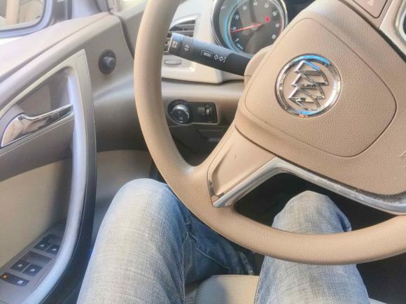 [上海·鲁A] 二手别克英朗2013款 GT 1.6L 自动时尚版