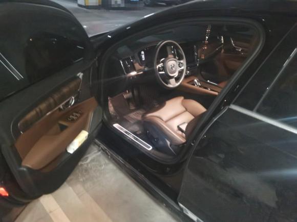 [西安·陕U] 二手沃尔沃沃尔沃S902022款 B5 智远豪华版