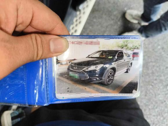 [深圳·粤B] 二手比亚迪唐新能源2015款 2.0T 四驱旗舰型