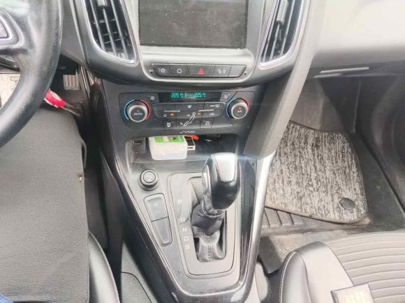 [嘉兴·川Y] 二手福特福克斯2015款 三厢 EcoBoost 180 自动精英型