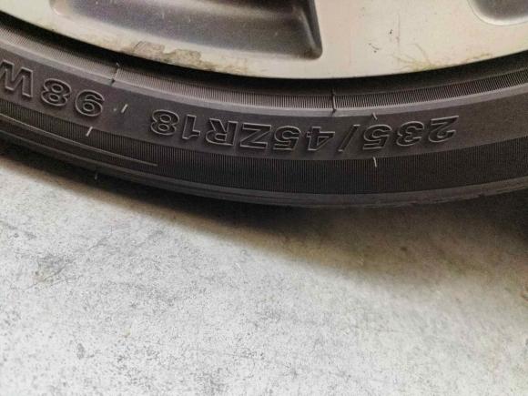 [无锡·苏B] 二手DSDS 52013款 1.6T 尊享版THP200