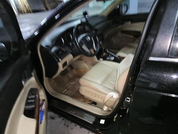 [佛山·粤X] 二手本田雅阁2011款 2.4L EX