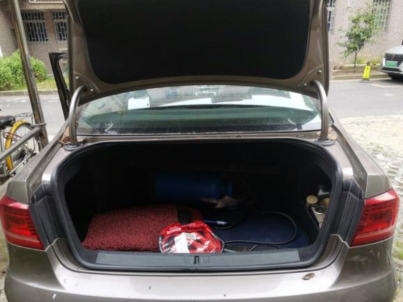 [上海·沪B] 二手大众迈腾2015款 1.8TSI 豪华型