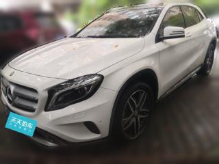 奔驰奔驰GLA2015款 GLA 200 时尚型